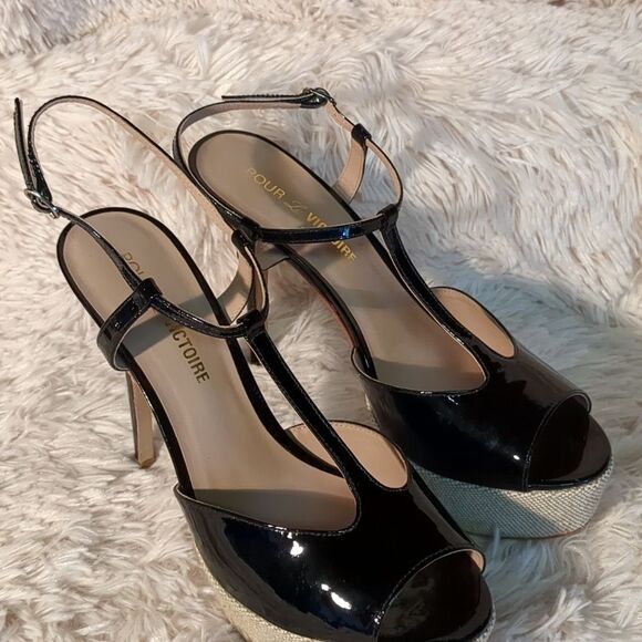 Pour La Victorie Tall Platform Strappy Sandals, Size 9.5 - Picture 1 of 9